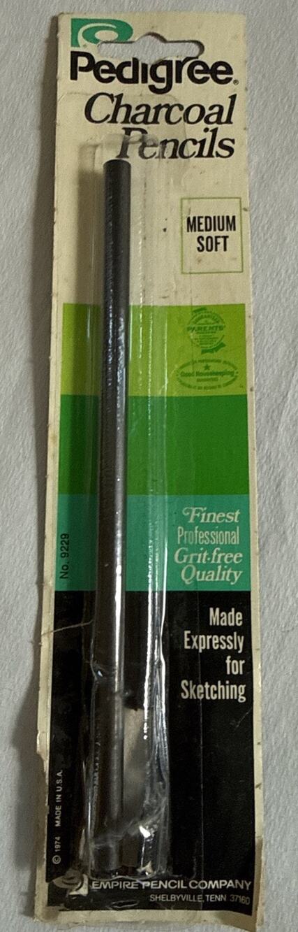 Vintage Pedigree Charcoal Pencil Medium Soft 1 Pencil Pack Sketching. No. 9229